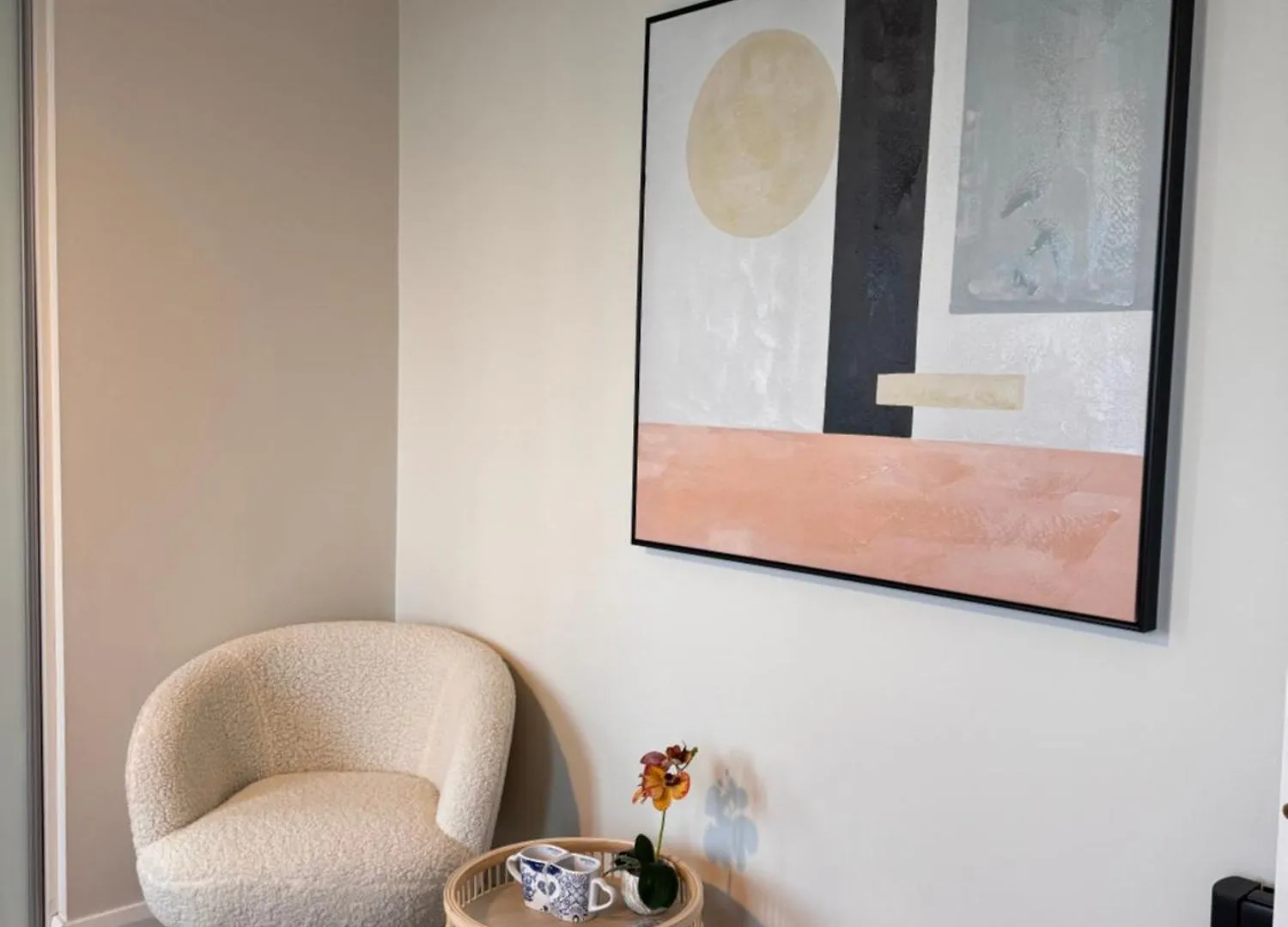 Homestay Finnstown Hall- Private Room In Shared Apartment With The Host Dublin Ireland