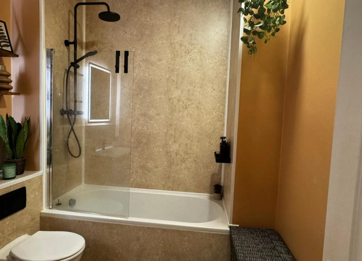 Finnstown Hall- Private Room In Shared Apartment With The Host Dublin