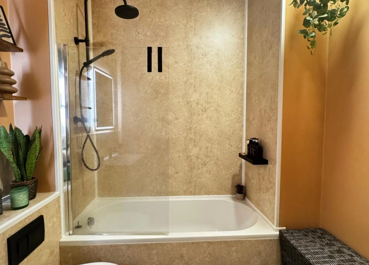 Finnstown Hall- Private Room In Shared Apartment With The Host Dublin Homestay